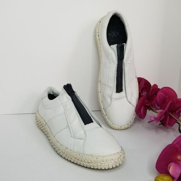 🆕️💥Oxs Woobie zipper sneaker - Picture 13 of 13